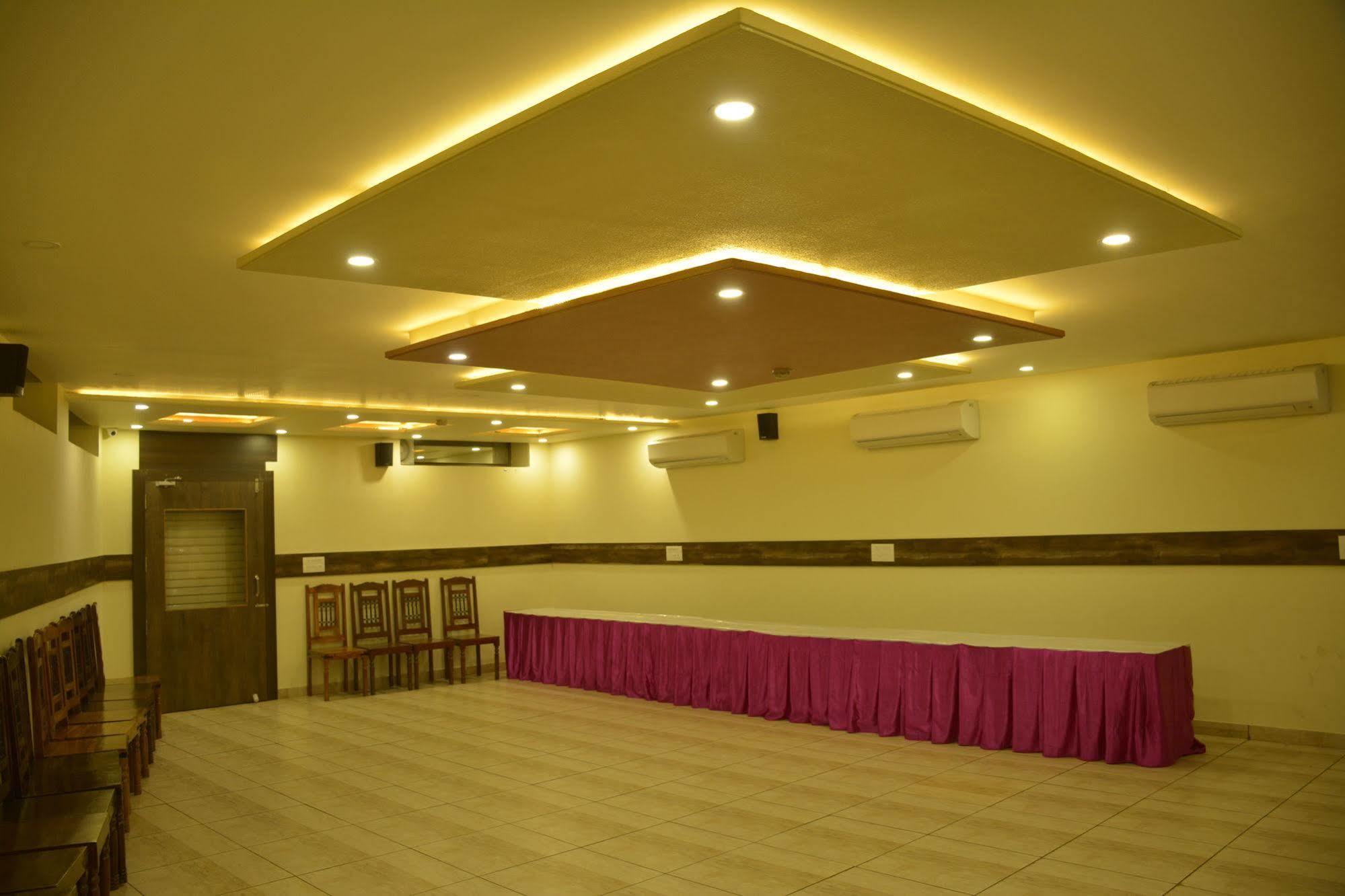 Fabhotel Padmavati Palace Mansarovar Jaipur Exterior photo